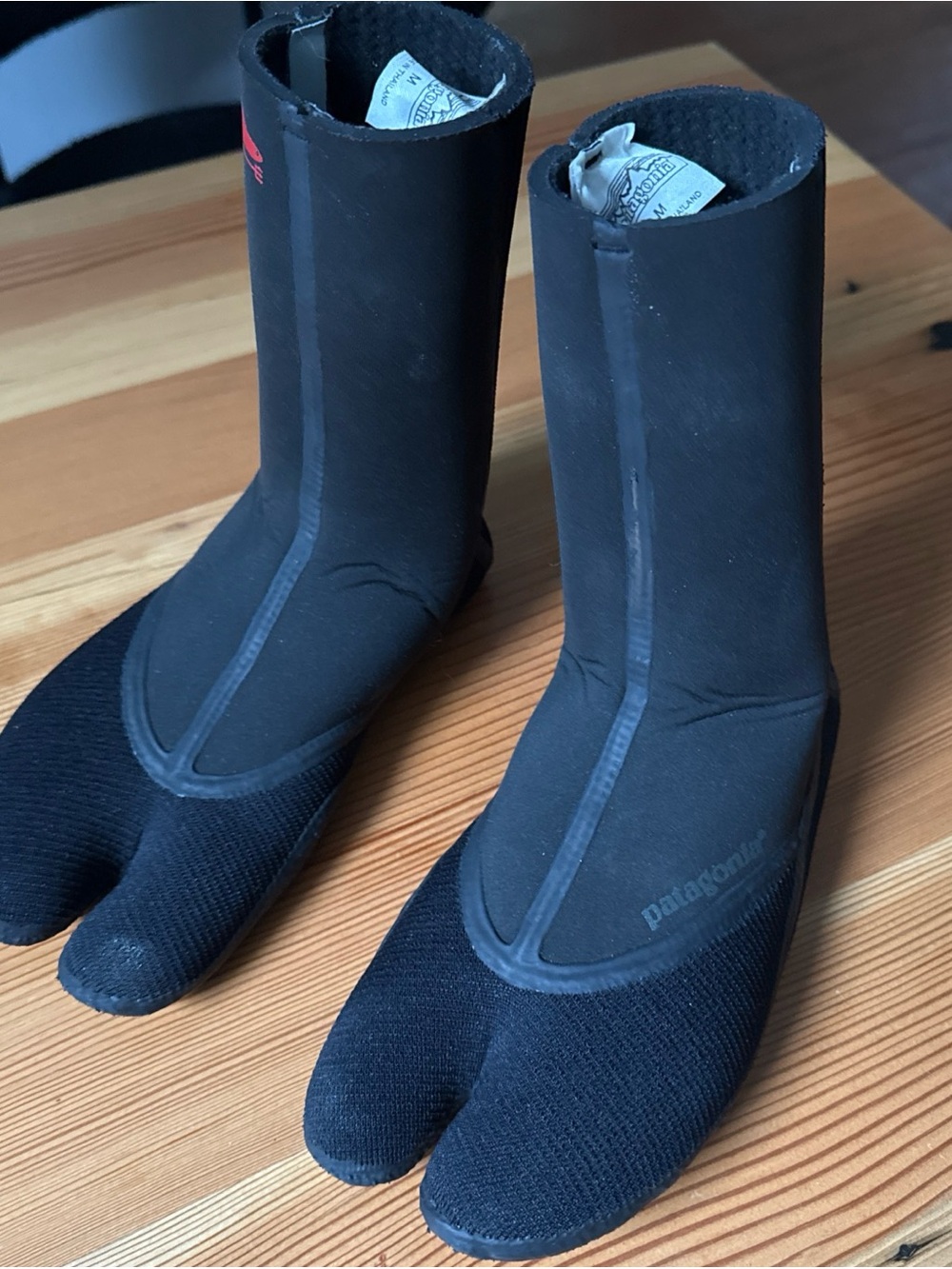 Yulex R4 wetsuit surf booties (split-toe) - medium